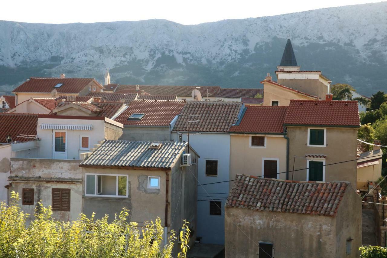 Studio Neven With Sea View Baska  Bagian luar foto